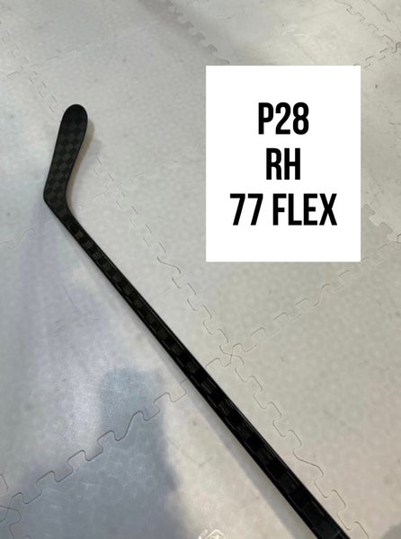 Senior(1x)Right P28 77 Flex ProBlackStock™ Unbranded Blackouts Pro Stock Nexus Hockey Sticks