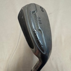 Men's 8 Iron Cleveland 588 Altitude Right Handed Senior Flex Graphite Shaft (Used)