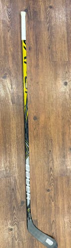 Senior Bauer Vapor Flylite Left Hand Hockey Stick P28 102 Flex (Used)