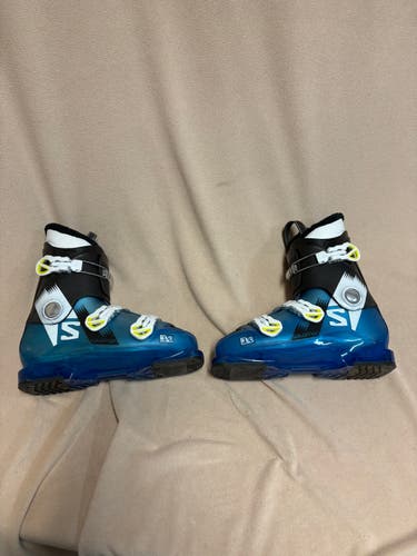 Mondo 23 & 23.5 Unisex Salomon All Mountain S Max 6.0t Ski Boots (Used)