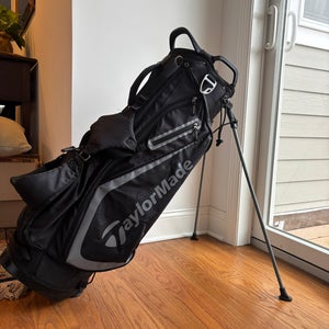 TaylorMade FlexTech Golf Bag