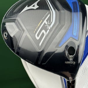 Mizuno ST-X 230 PLTNM Driver 10.5* Graphite UST Helium 4F2 Senior Flex w/ Cover