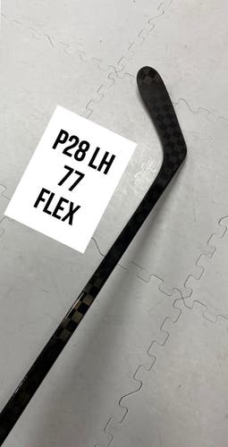 Senior(1x)Left P28 77 Flex ProBlackStock™ Unbranded Blackouts Pro Stock Nexus Hockey Sticks