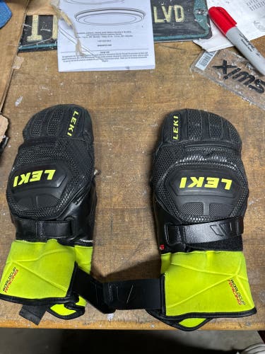 Leki Gloves (beat up)