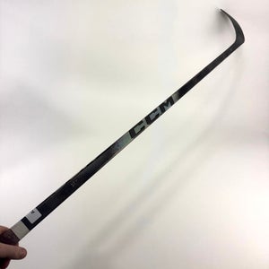 Used Right CCM Riibcor Trigger 10 Pro | 80 Flex P92 Curve Grip | A210