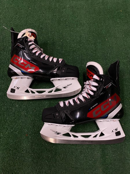 CCM JetSpeed FT670 Hockey Skates | Senior Size 7.5