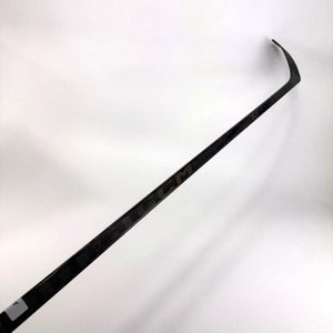Used Right CCM XF Ghost | 95 Flex P28M Curve Grip | A205
