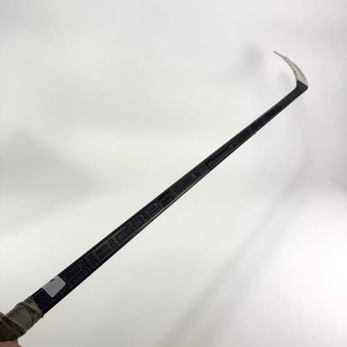 Used Right CCM Ribcor Trigger 6 Pro | 70 Flex P88 Curve Grip | A190