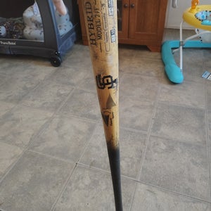 Pinnacle Maple/bambo Bat (-3) 29 oz 32" (Used)