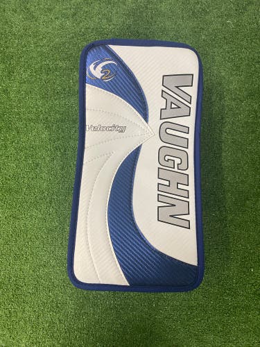 Vaughn Velocity 7070 Goalie Blocker | Size Intermediate