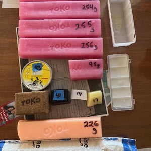 1117g Bulk Toko Low-Flouro Wax and Misc Toko Waxes -Grab Box