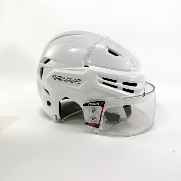 Used White Bauer Re-akt Helmet With Visor | Medium | L293