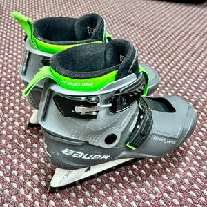 Bauer Konekt HF2 Hockey Goalie Skates Regular Width Size 5-5.5 (Used)  With Extra Blades