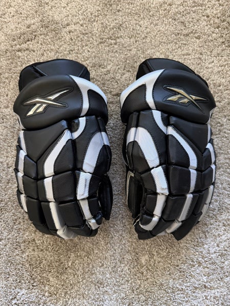 Reebok 8K Gloves 15" (Used)