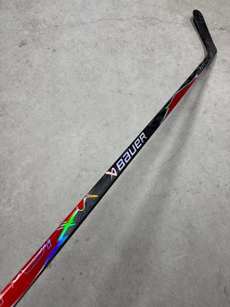 65 SR Flex P92 Senior Bauer Flylite Left Hand Hockey Stick Pro Stock (Used)