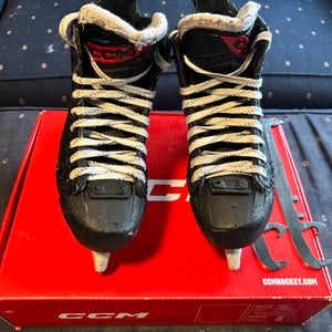 CCM JetSpeed FT680 Skates Regular Width Size 5 (Used) with MARSBLADE I2 System and fast feet insole.