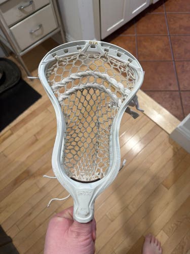STX Stallion 900 Used Stringing Head (Used)