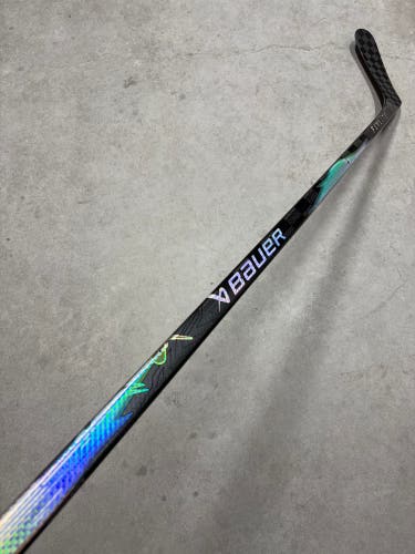 70 Flex P92 Senior Bauer Flylite Left Hand Hockey Stick Pro Stock (Used)