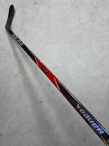 70 Flex P28 Senior Bauer Proto 2 Right Hand Hockey Stick Pro Stock (Used)