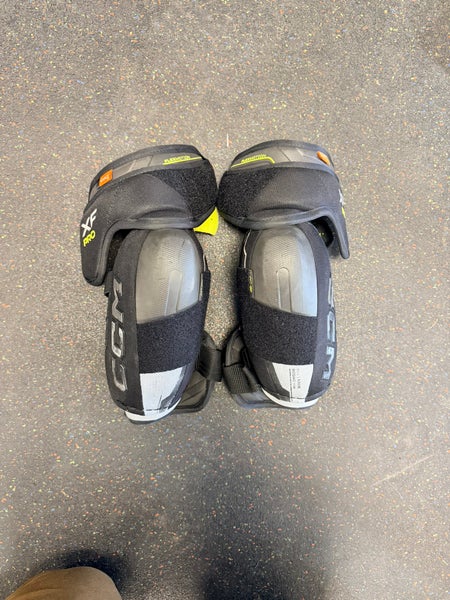 Senior Large CCM Tacks XF Pro Elbow Pads (Used)