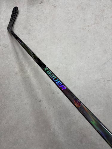 70 Flex P92 Senior Bauer Flylite Right Hand Hockey Stick Pro Stock (Used)