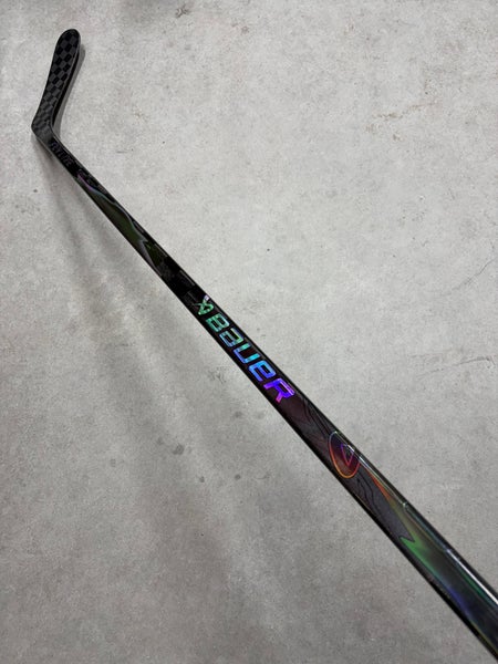 70 Flex P92 Senior Bauer Flylite Right Hand Hockey Stick Pro Stock (Used)