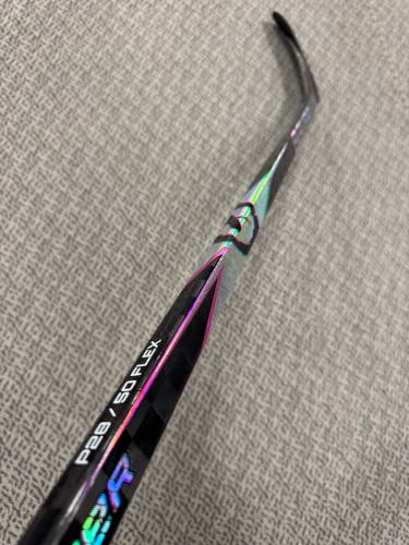 Junior Bauer Proto2 Right Handed Hockey Stick P28 50 Flex (New)