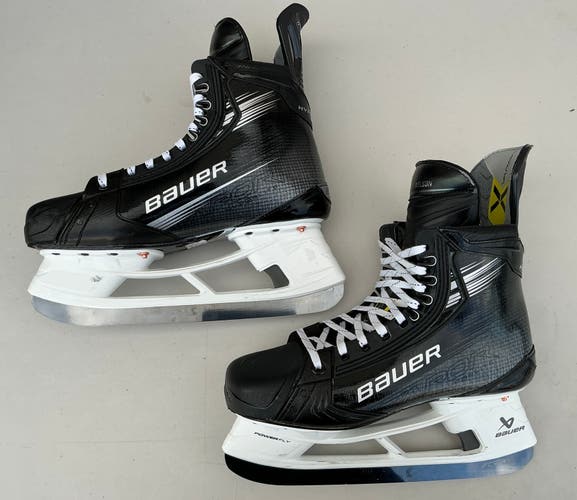 NHL Return Bauer Vapor Hyperlite 2 Pro Stock Size 9 Hockey Skates (Used) 58276
