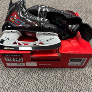 CCM JetSpeed FT8 Pro Hockey Skates 10 (New) Regular Width