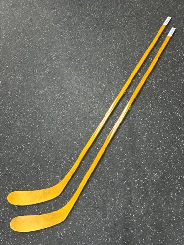 2 Pack Intermediate Right Handed P28 50 Flex Pro Stock (New) Goldout Stick Item#CCG82