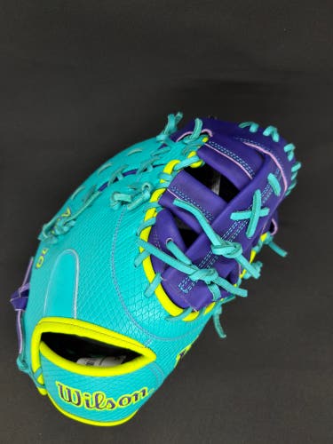 Wilson A2000 RH First Base Baseball Glove 12" (New)