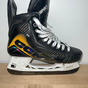 2025 CCM JetSpeed FT8 Pro Hockey Skates Regular Width 8 (Used)