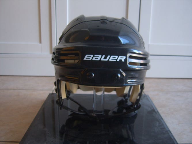 Excellent Condition Bauer BHH4500 Hockey Helmet sz Large Black