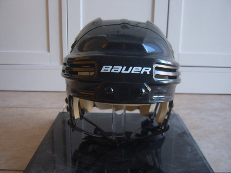 Excellent Condition Bauer BHH4500 Hockey Helmet sz Large Black