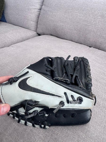 Nike Swingman RH Infield Baseball Glove 11.5" (Used)