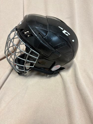 Medium CCM FL40 Helmet (Used)