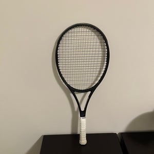 Wilson Pro Staff RF97 Autograph v11 16x19 Federer 340g | 4 3/8 | Gut/Poly