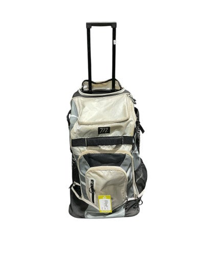 Used Marucci GREY/WHT/BLCK WHEELED BAG BB/SB Team Wheeled Bag White And Grey 11834-S000046783