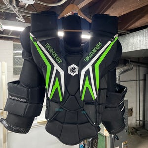 XXL Vaughn SLR4 Pro Carbon Goalie Chest Protector (Used)