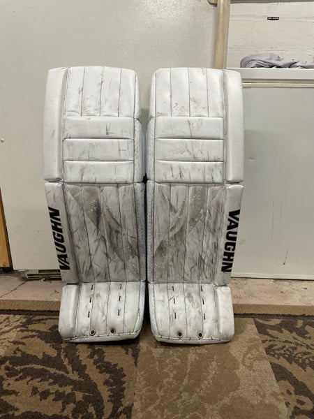 Pro stock 37" Vaughn Velocity VE8 Goalie Leg Pads Pro Stock (Used)