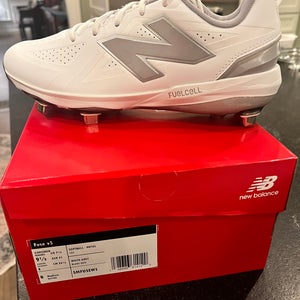 White Women's Size M 8.5 (W 9.5) New Balance Low Top Metal (New)