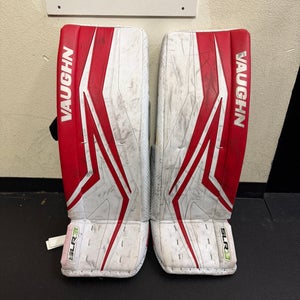 34" Vaughn SLR3 Pro Carbon Goalie Leg Pads (Used)