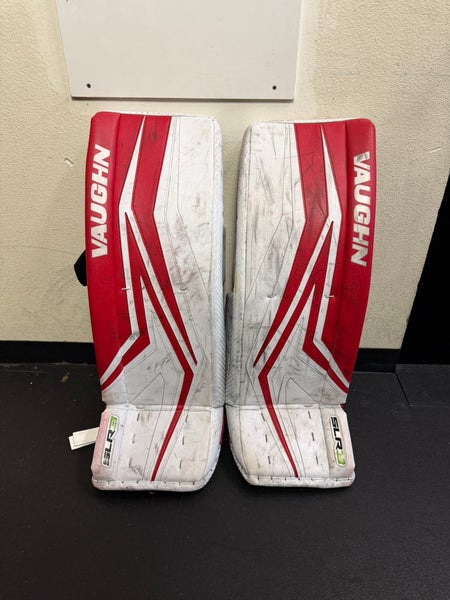 34" Vaughn SLR3 Pro Carbon Goalie Leg Pads (Used)