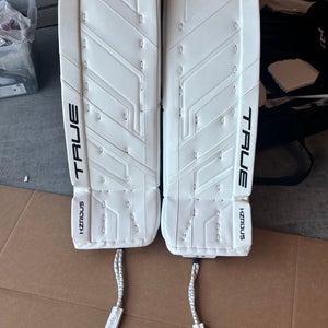33" True HZRDUS 9x4 Goalie Leg Pads (New)