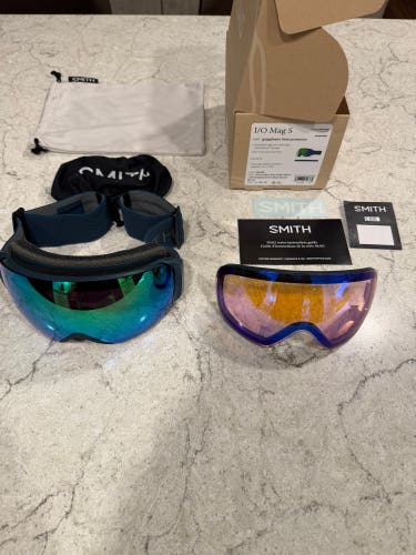 Unisex Smith I/O MAG S Ski Goggles Small (New)