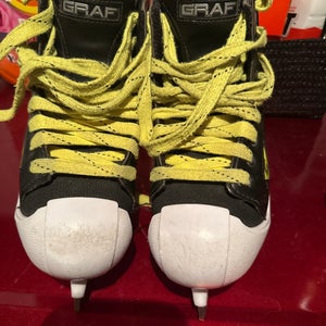 Graf Supra G4500 Hockey Goalie Skates Wide Width Size 4.5 (Used)