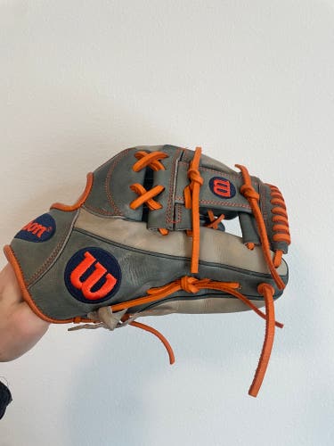 Wilson A2000 1787 RH Infield Baseball Glove 11.75" (Used)