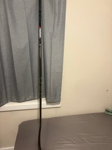 Senior CCM JetSpeed FT6 Right Handed Hockey Stick P28 80 Flex (Used)