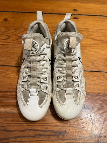 White Unisex Size M 5.5 (W 6.5) Adult Nike Low Top (Used)