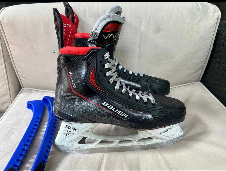 Bauer 3x pro skate (Senior- 10.5- Fit 2)